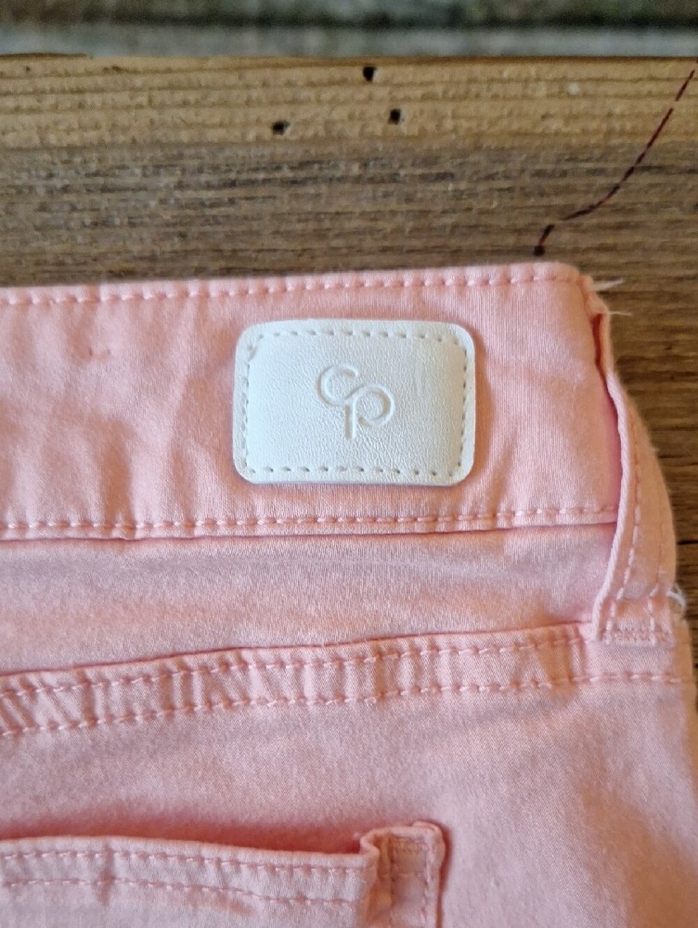 Celebrity Pink Light Pink Roll-Cuff Denim Shorts. Size 5 - Picture 7 of 8